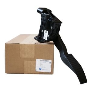 Pedala acceleratie Opel Astra H original GM